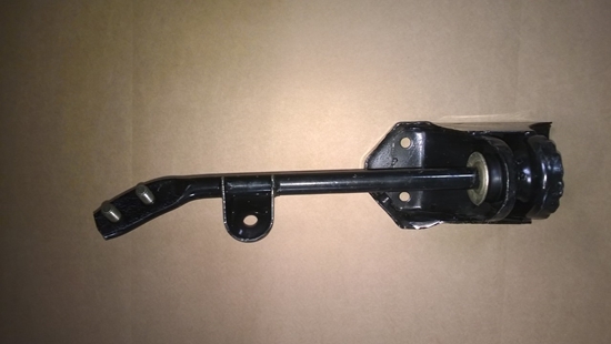 Picture of Left Front Tie Arm And Bracket Assembly.