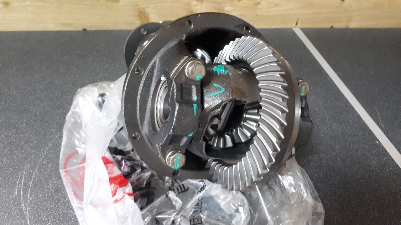 DFSK Parts Limited. Rear Axle Differential Unit (1300cc Engine)